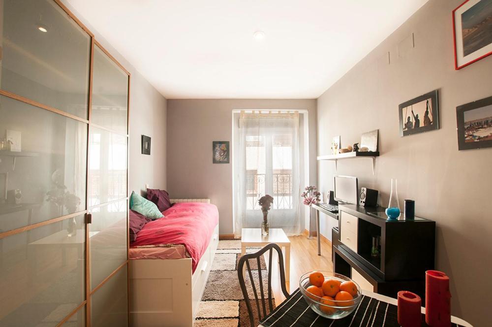Apartamentos Eloisa Мадрид Номер фото