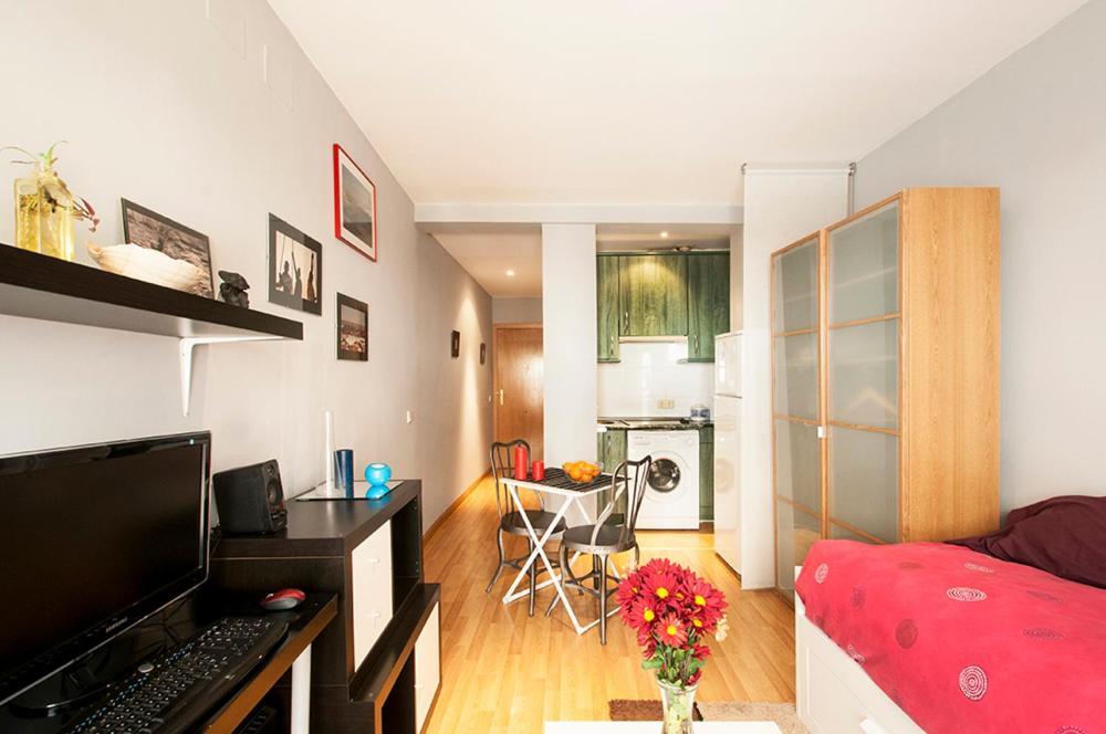 Apartamentos Eloisa Мадрид Номер фото