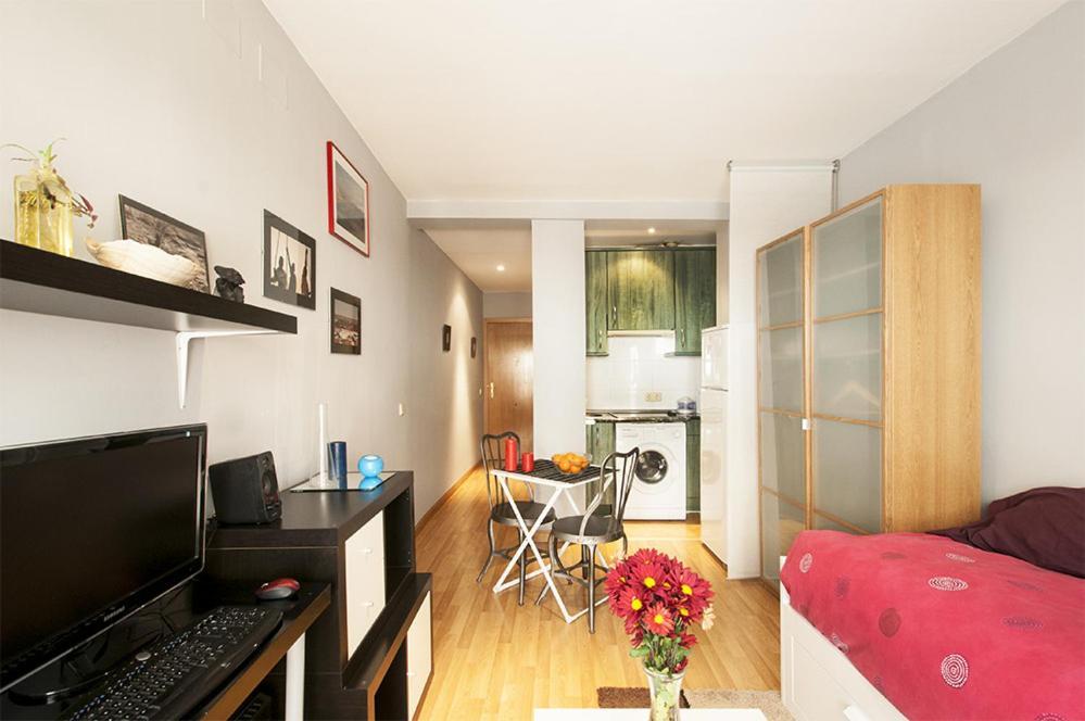Apartamentos Eloisa Мадрид Номер фото